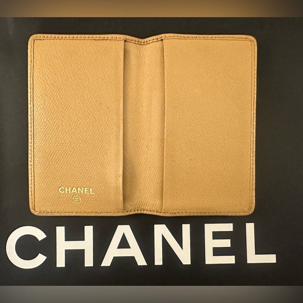Chanel Coco Button Beige Card Case - Picture 2 of 4